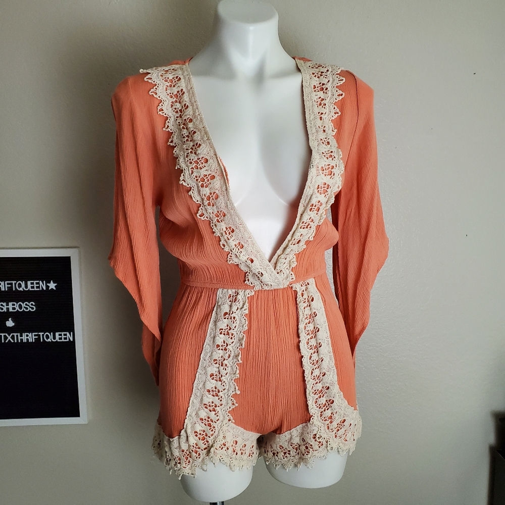 Rosette Romper - Picture 4 of 13
